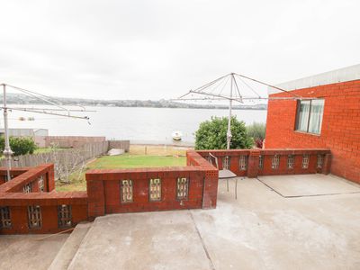 1 / 132 Lakeview Parade, Primbee