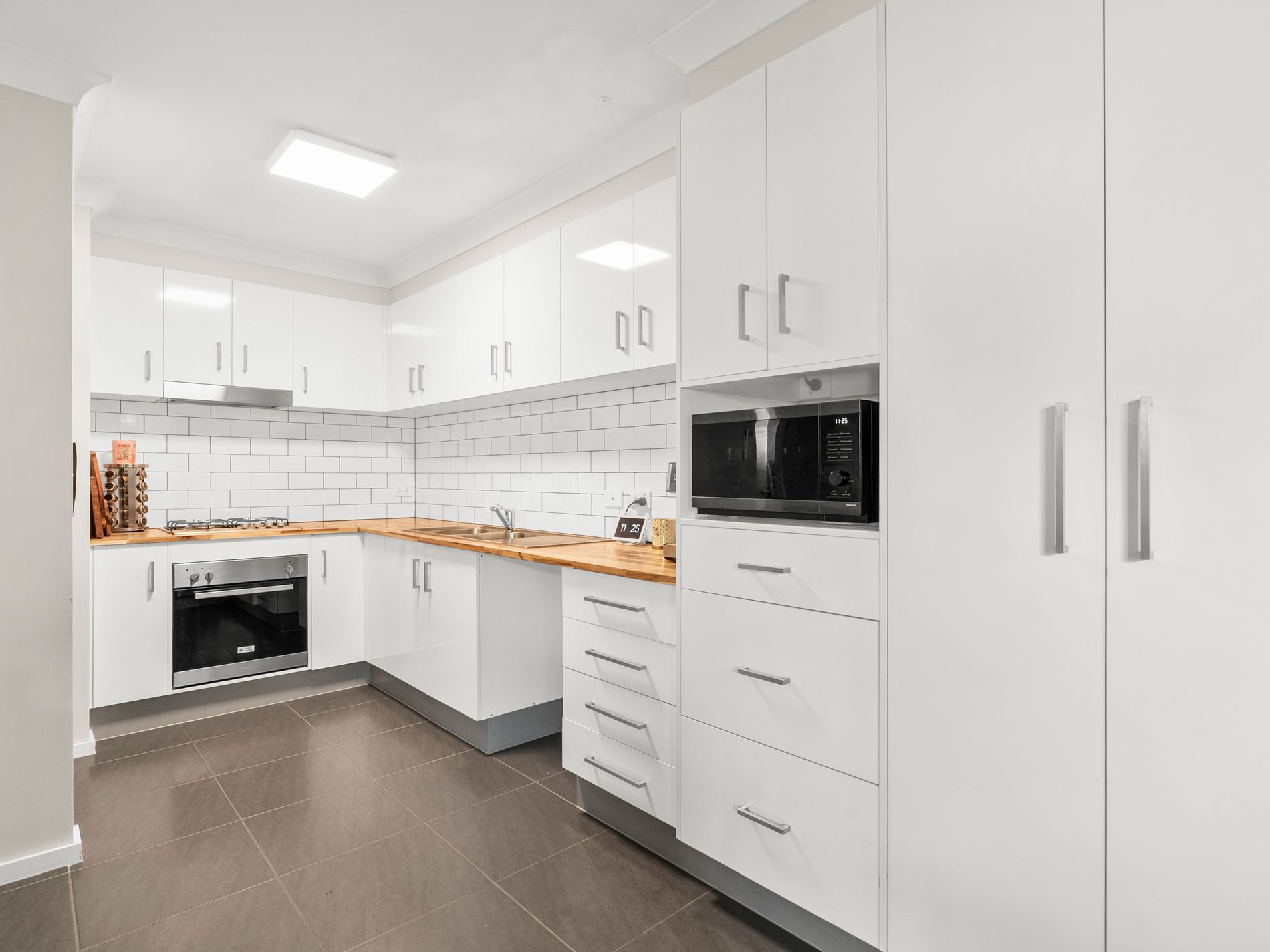 3 / 14 Cox Avenue, Nowra