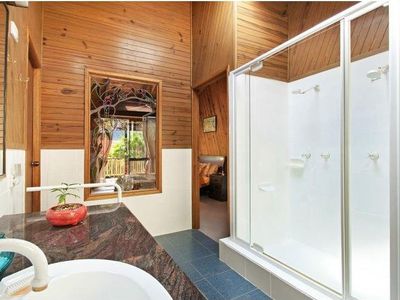 3 Woodlands Court, Mooloolah Valley