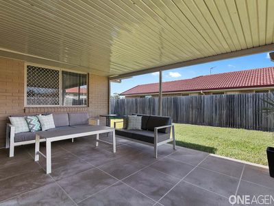 23 Moonstone Drive, Urangan