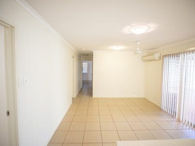 50 Giles Avenue, Newman