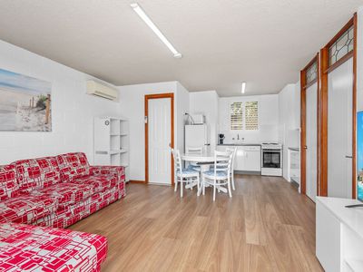 5 / 5 Lake Street, Forster