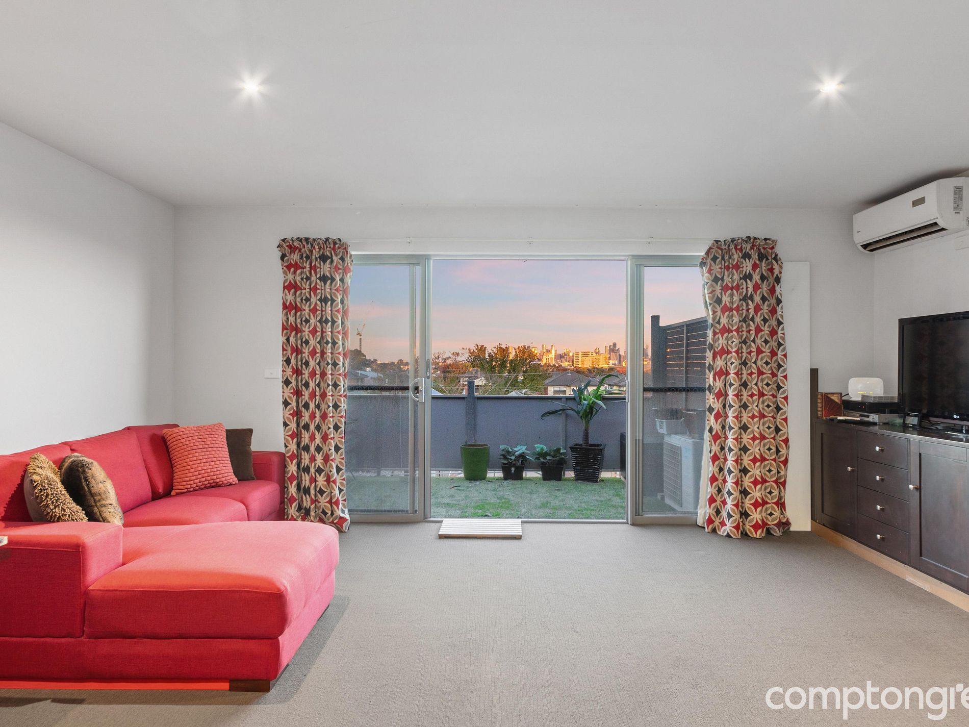 24 / 44 Everard Street, Footscray
