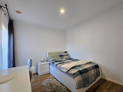 37 Anniversary Avenue, Wyndham Vale