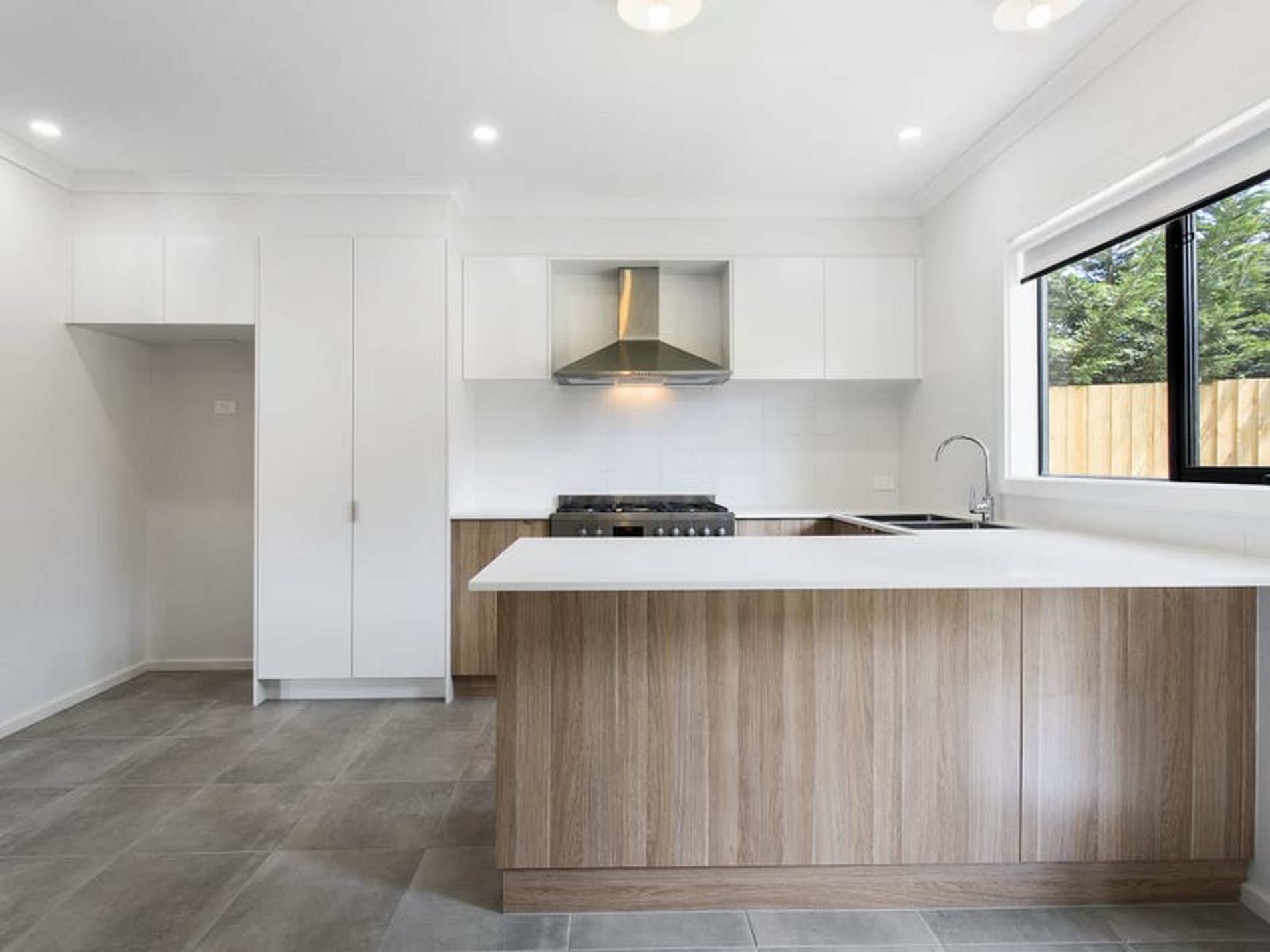 3 / 401 Shannon Avenue, Newtown