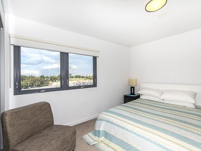 603 / 21 Bow River, Burswood