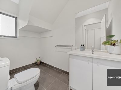 35 / 8 The Crossing, Caroline Springs