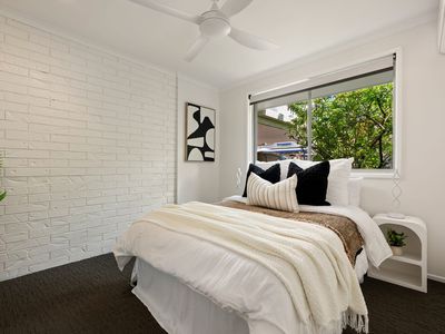 1 / 5 Carrothool Place, Mooloolaba