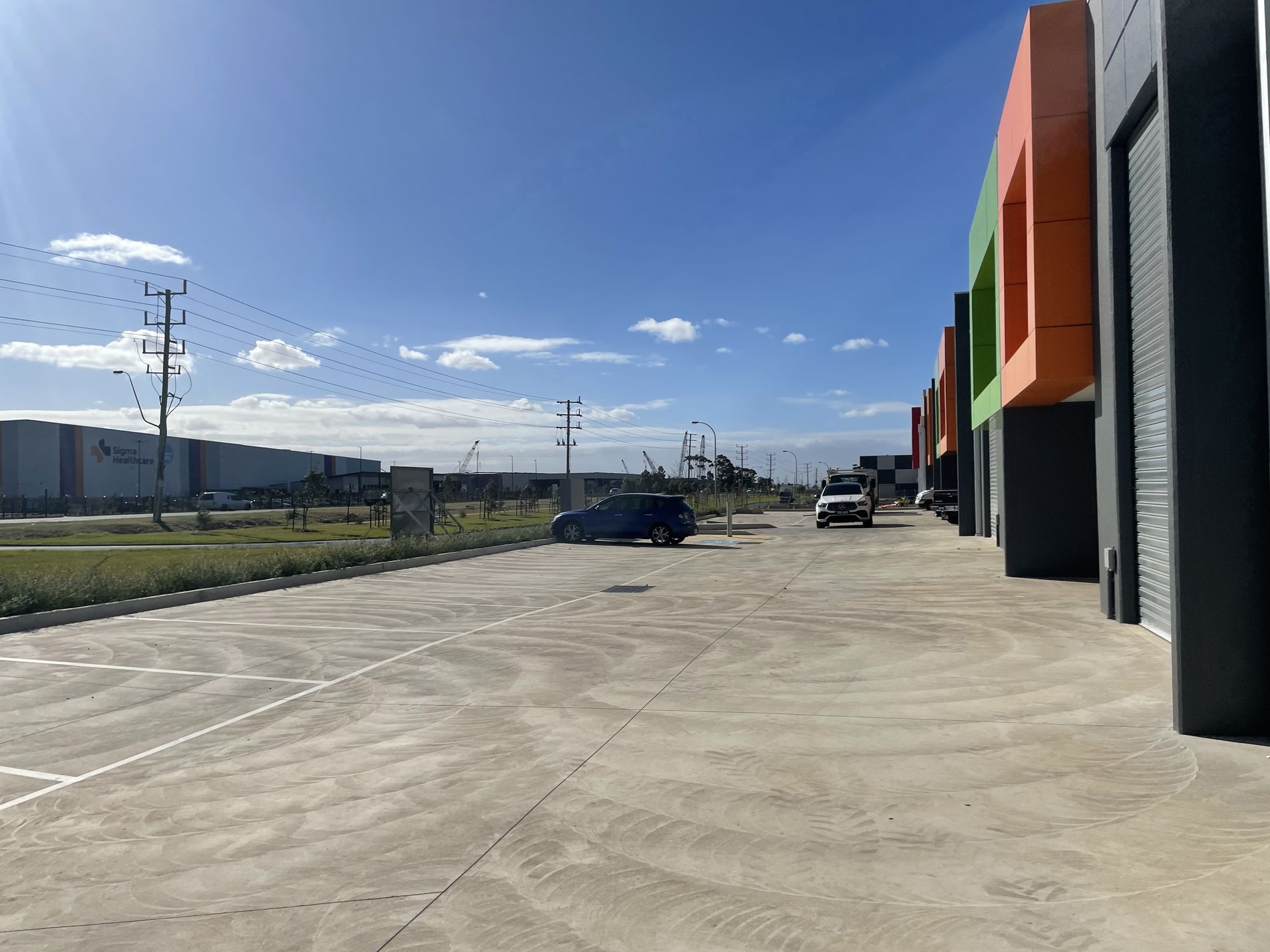 6 / 483B Dohertys Road,, Truganina