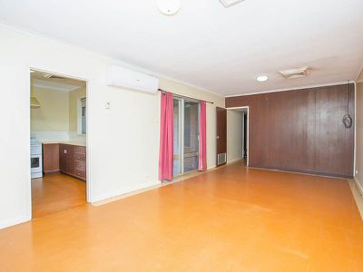 11 Tecoma Way, South Hedland