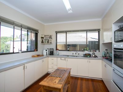 30 Davidson Road, Attadale