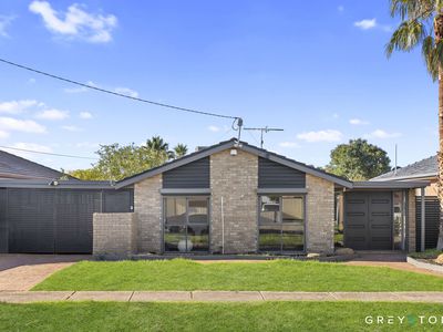 38 Stewart Crescent, Rockbank