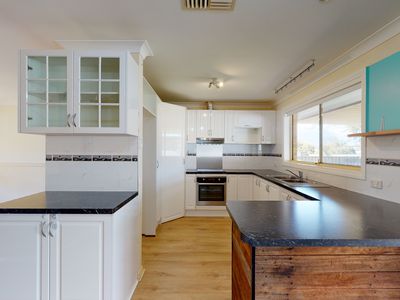 18 Pegasus Place, Dubbo