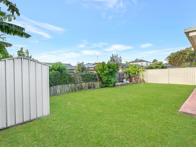 9 Yerrinbool Cl, Prestons