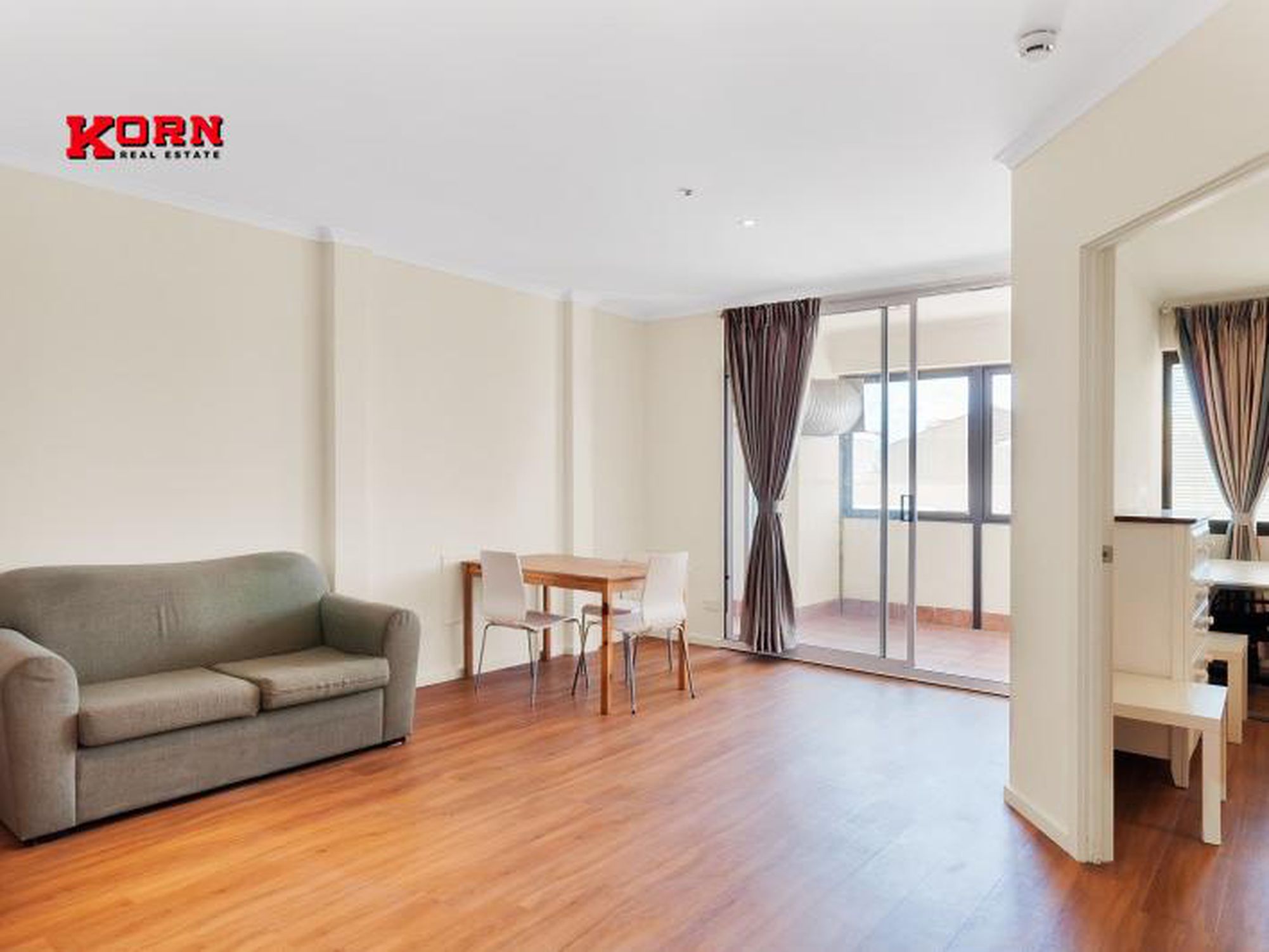 33 / 65 King William Street, Adelaide