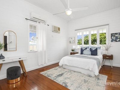 90 Queens Road, Hermit Park