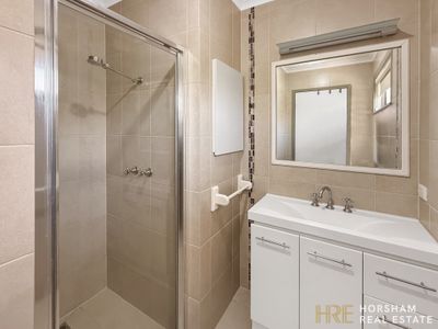 11 Dougherty Street, Horsham