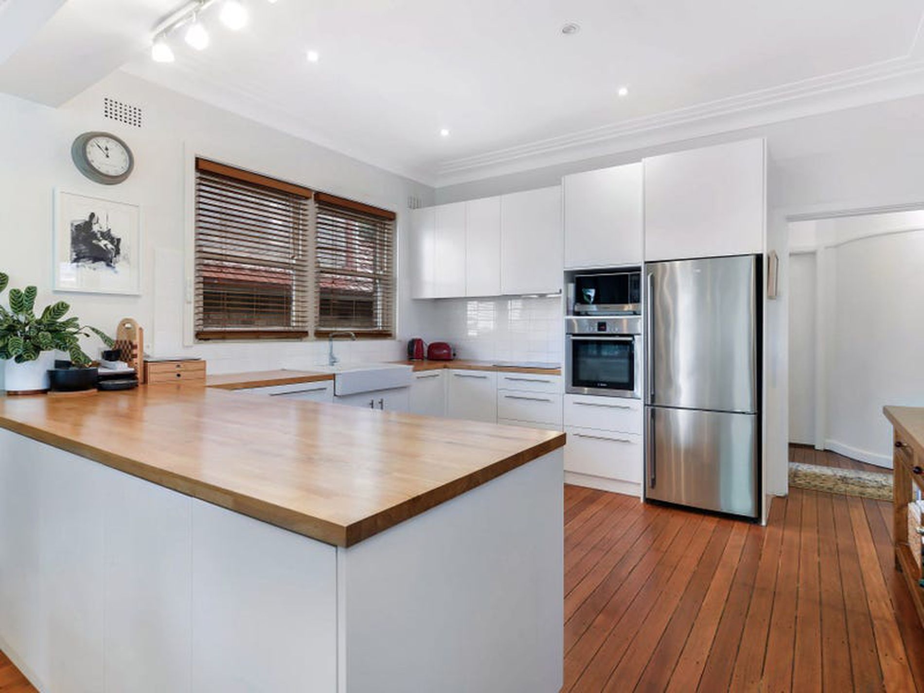 16 Dudley Street, Pagewood