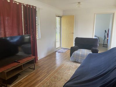 17 Deakin Crescent, Nanango