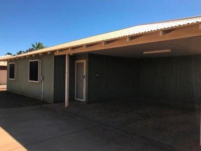 8 / 4 Reynolds Place, South Hedland