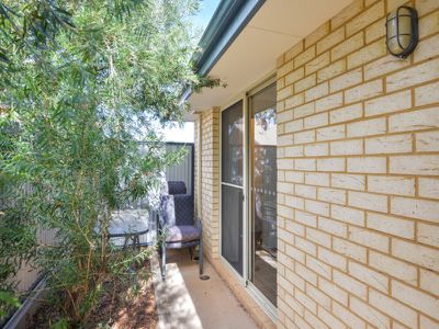 9 / 3 Great Eastern Highway, Somerville