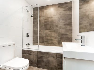 4 / 37-45 Brickworks Drive, Holroyd