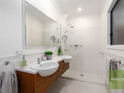 22 White Beech Court, Douglas