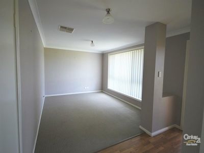 6 Cardiff Arms Avenue, Dubbo