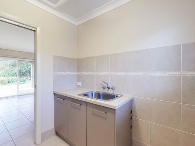 450 WHEELERS LANE, Dubbo