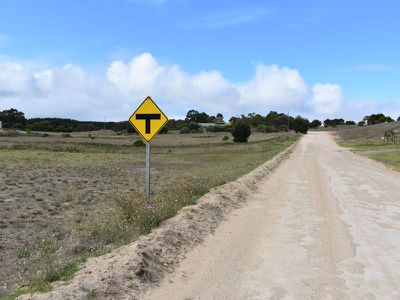 794 Thomas Road, Rocky Camp