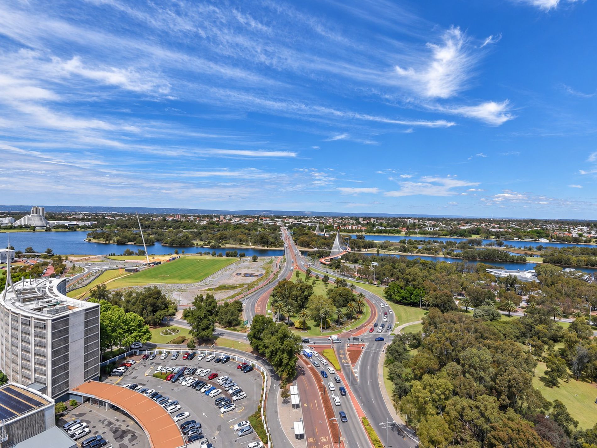 2004 / 8 Adelaide Terrace, Perth