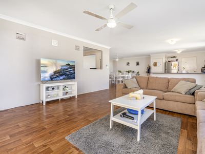15 Cyandra Loop, Banksia Grove