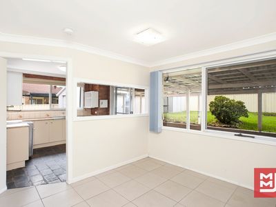 9 Warati Place, Oak Flats