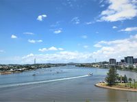 411 / 8 Hunt Street, Hamilton