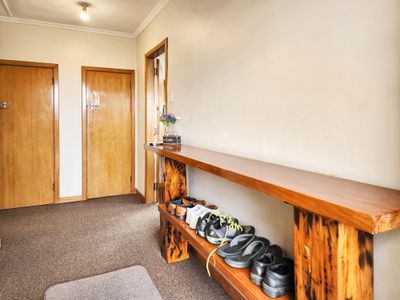 27 Bath Road, Riverton