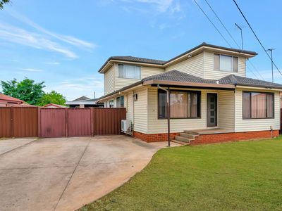 32 & 32A Waratah Avenue, Casula