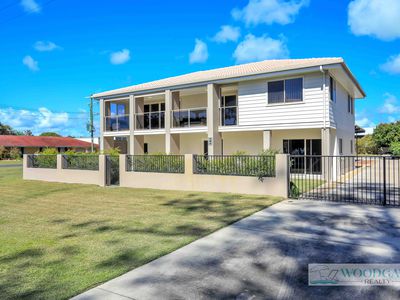 101 Esplanade, Woodgate