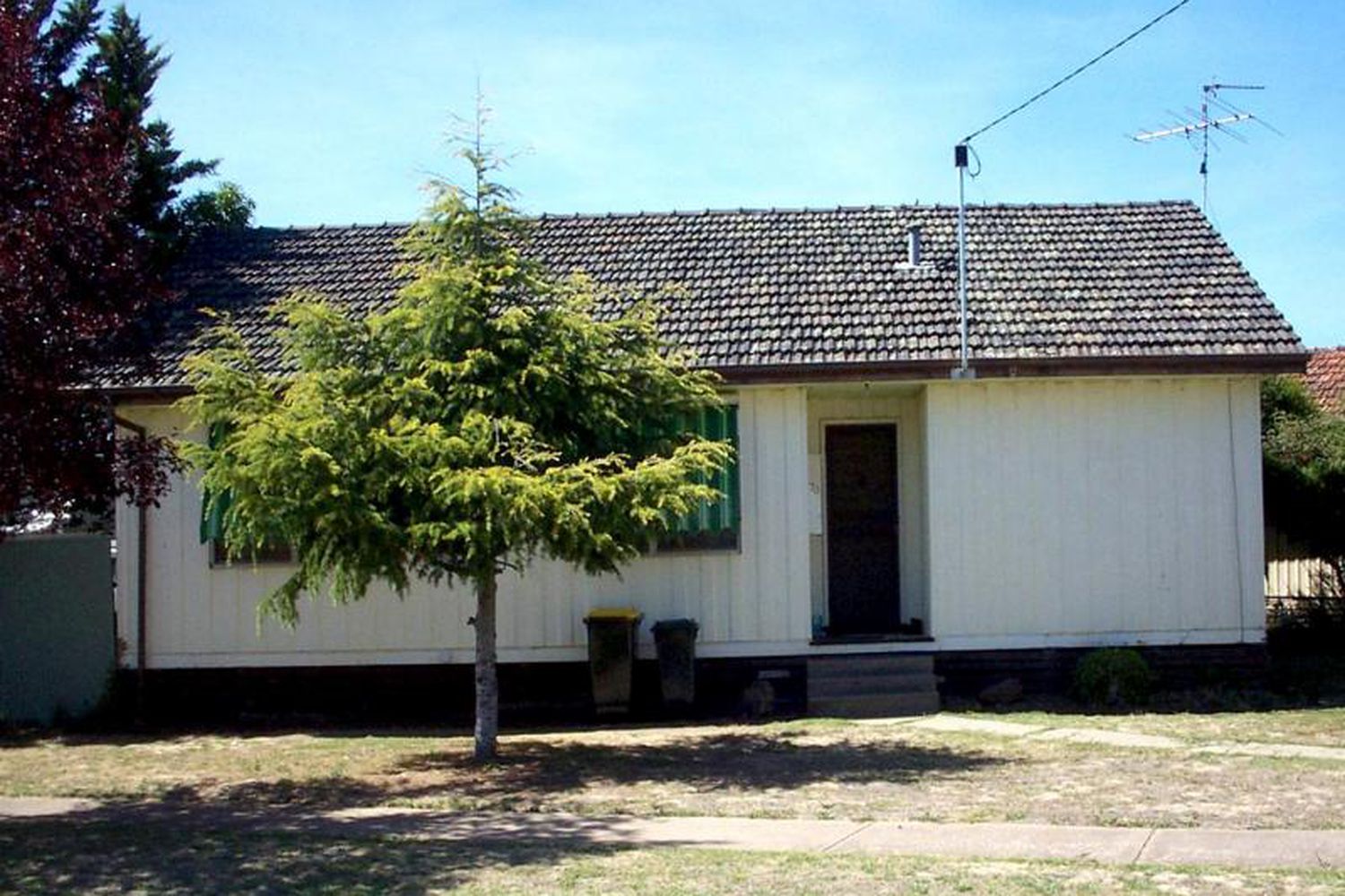 70 Albert Street, Horsham