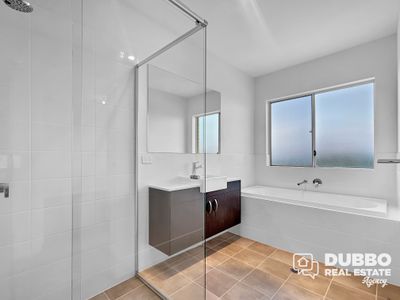 4 Inlet Street, Dubbo