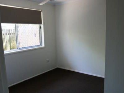 1 / 12 Bayrise Drive, Urangan