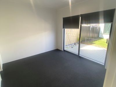 240 Leeuwin Boulevard, Bushmead