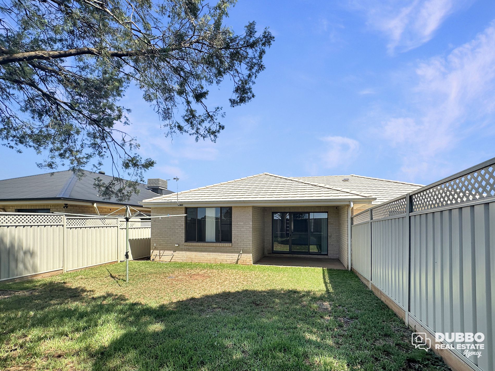 55 Champagne Drive, Dubbo