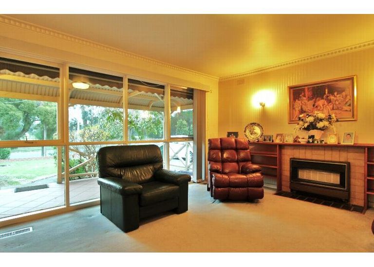 402 Huntingdale Road, Oakleigh South