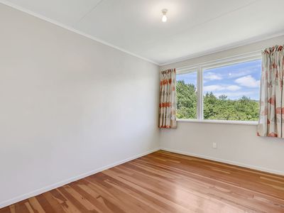 16 Komata Grove, Waitangirua