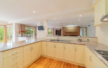 9 Sumner Court, Berwick