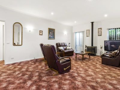 17 Wilson Road, Blairgowrie