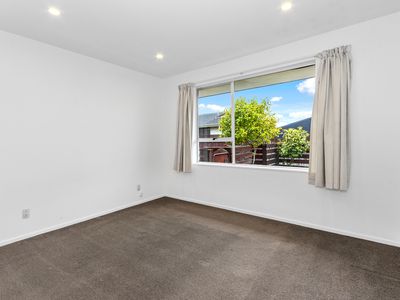 2 / 9c Lydbury Place, Parklands