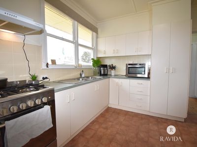 25 HIGGINS STREET, Wangaratta