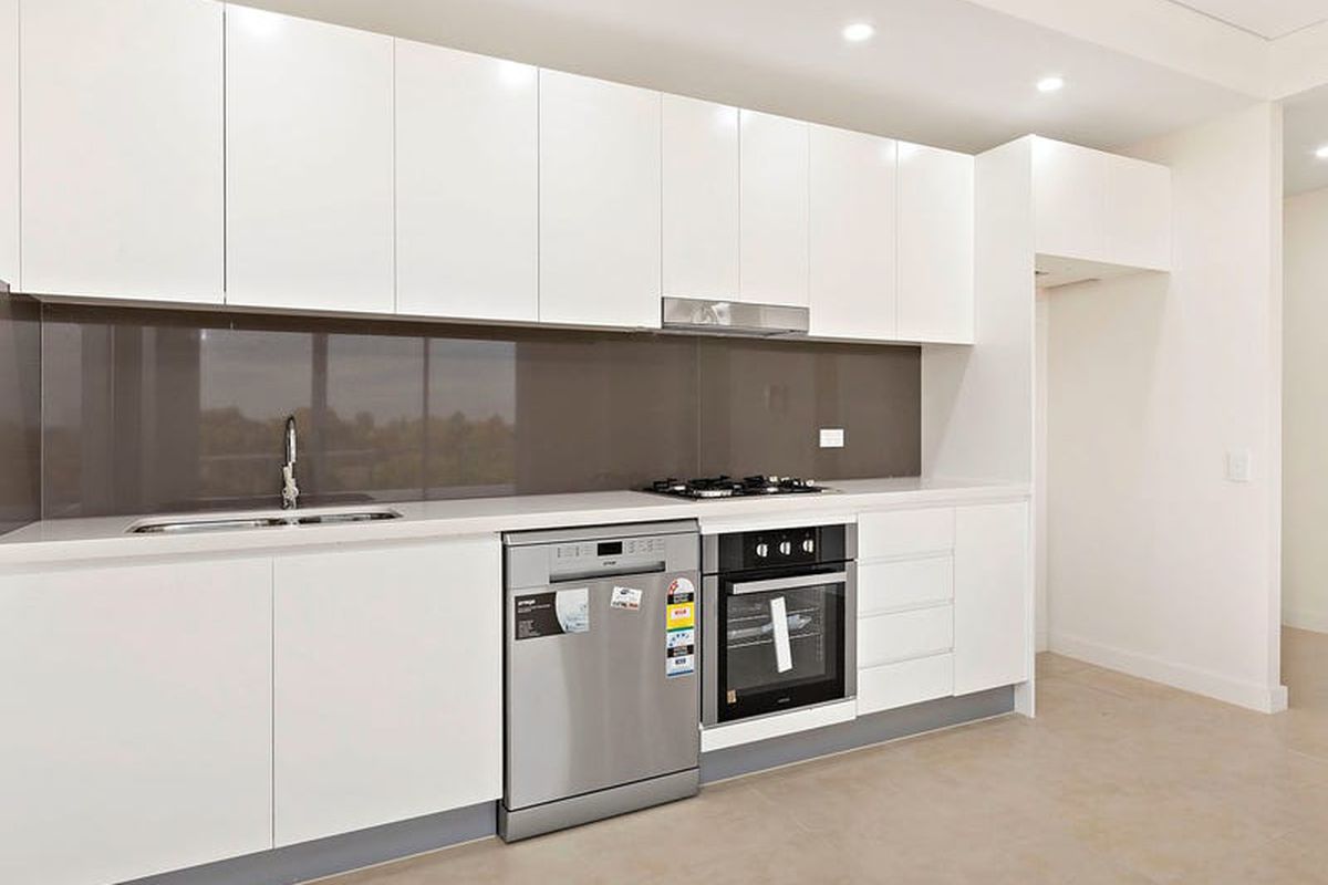 503 / 2-8 Wayman Place, Merrylands