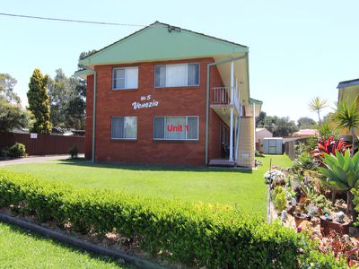 1 / 5 Maneela Street, Forster